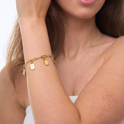 Personalisiertes Charms-Armband